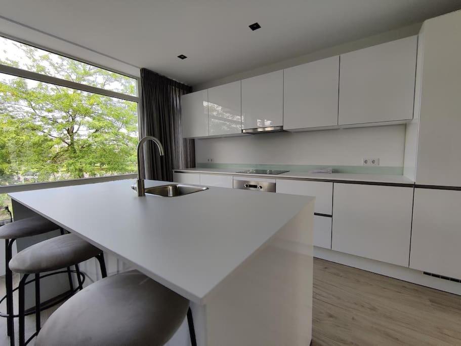 K50165 Modern Near The Center And Free Parking * Eindhoven
